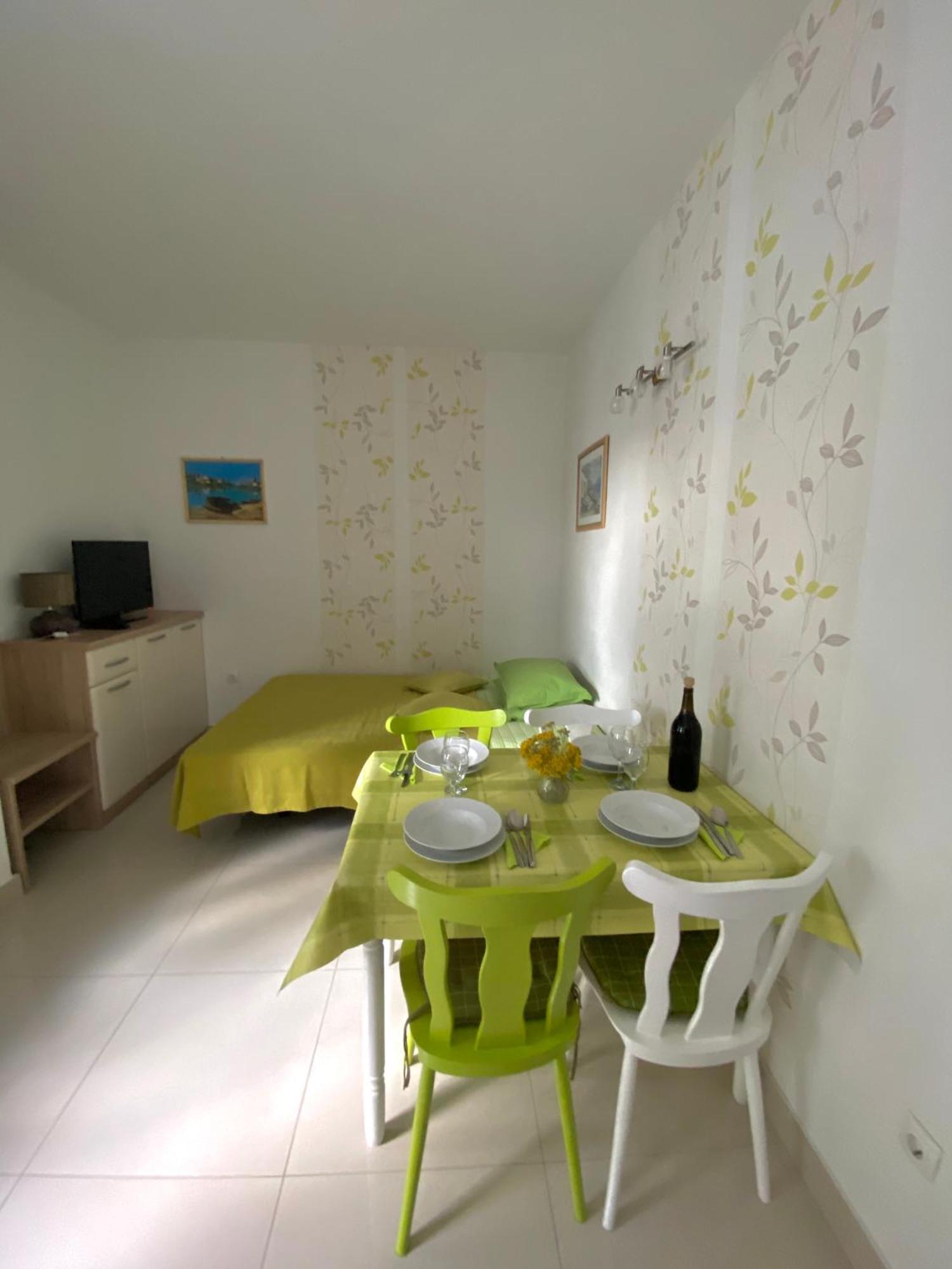 Apartments Ante Podaca Extérieur photo