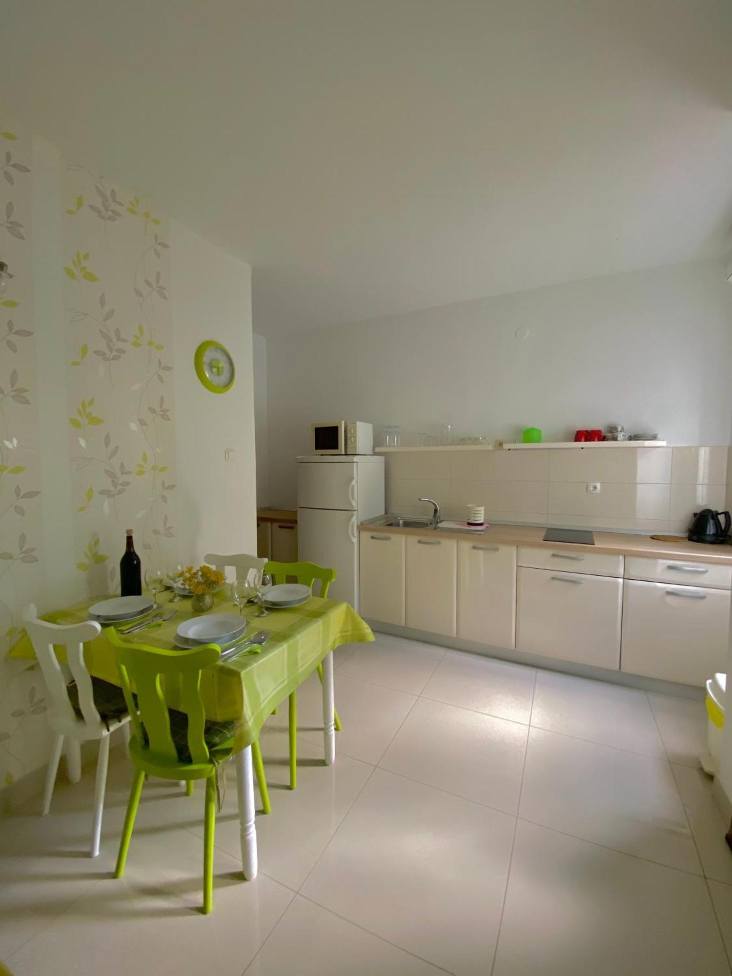 Apartments Ante Podaca Extérieur photo