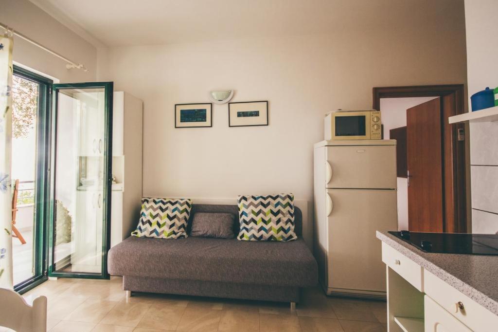 Apartments Ante Podaca Extérieur photo
